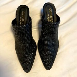 Black woven heeled mule